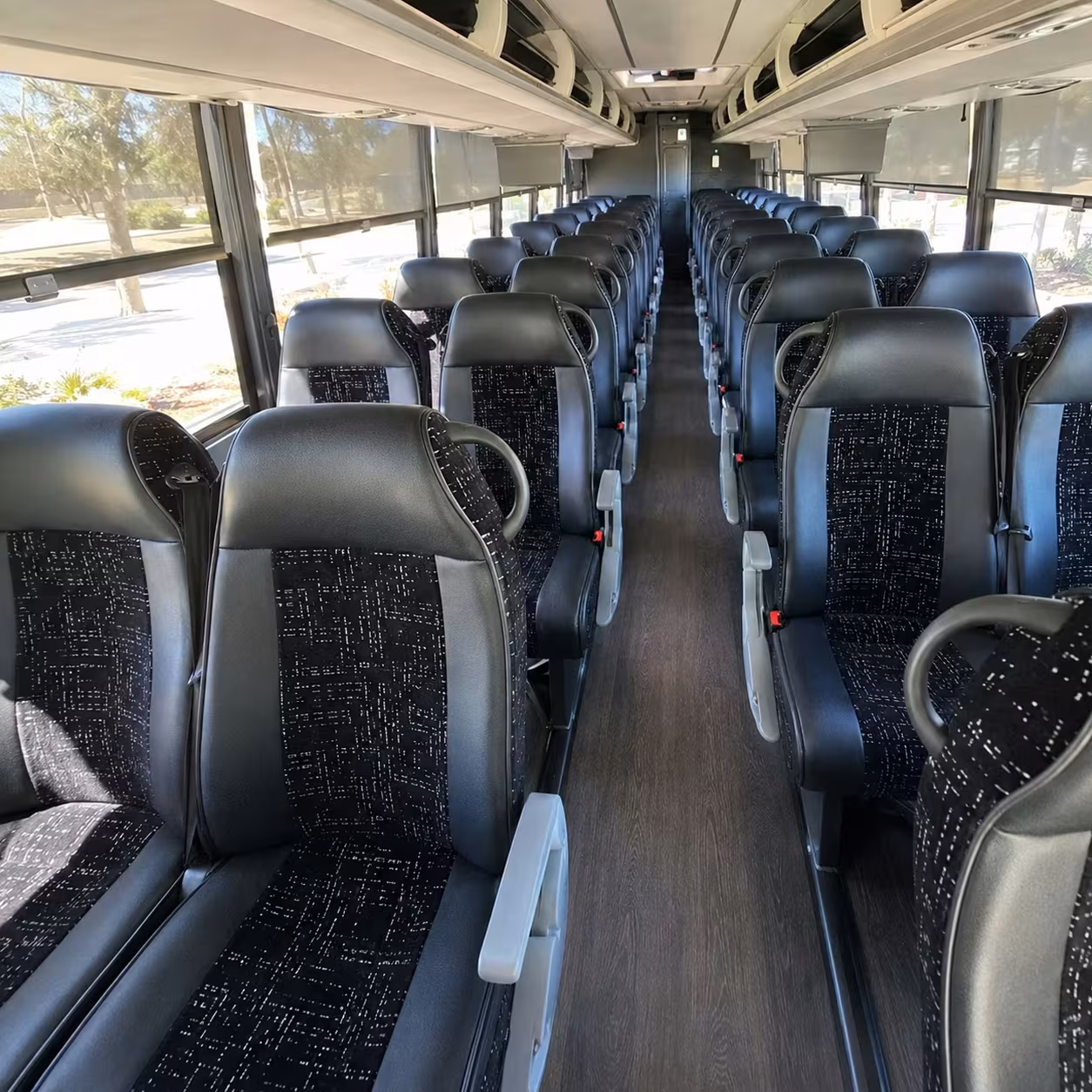 corporate and convention charter bus rentals out of birmingham