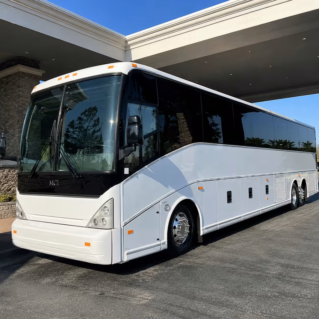 daily employee commuter shuttle buses in birmingham